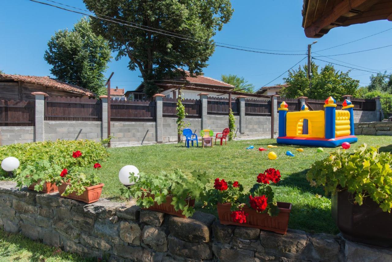 אלנה Къща За Гости Роден Край מראה חיצוני תמונה